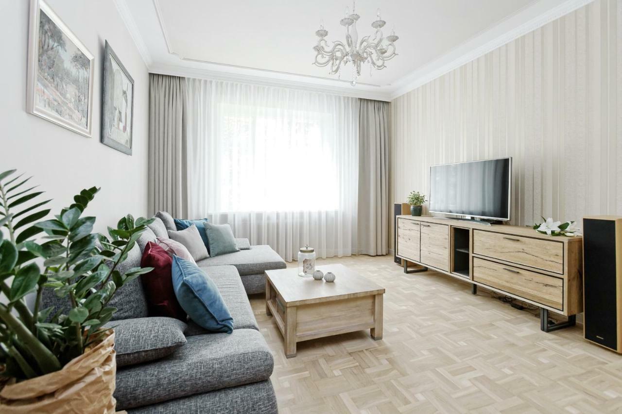 Ausekla Deluxe Apartment Рига Екстер'єр фото