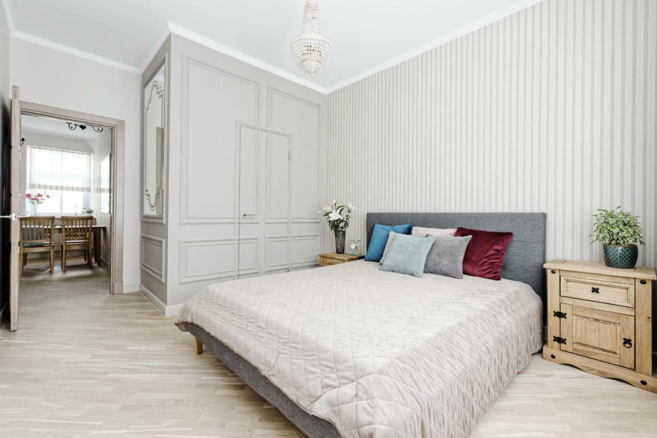 Ausekla Deluxe Apartment Рига Екстер'єр фото